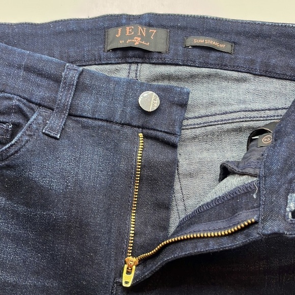 7 For All Mankind Jen 7 Slim Straight Size 2 - Picture 16 of 16